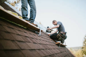 Local Roofers in Department Of Gas & Water, CA